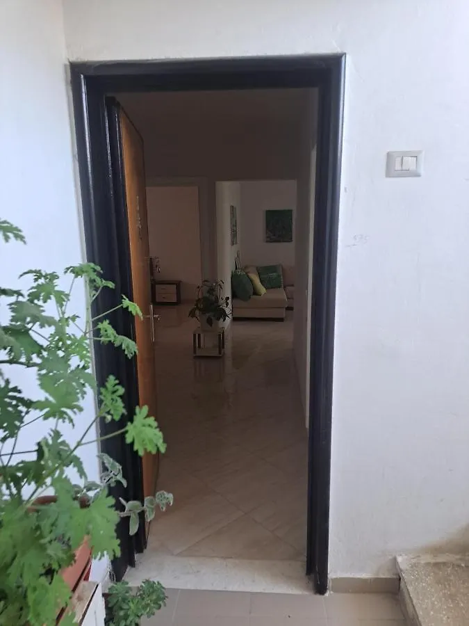Κοντά Στην Πόλη Και Στην Θάλασσα Apartment Vlore